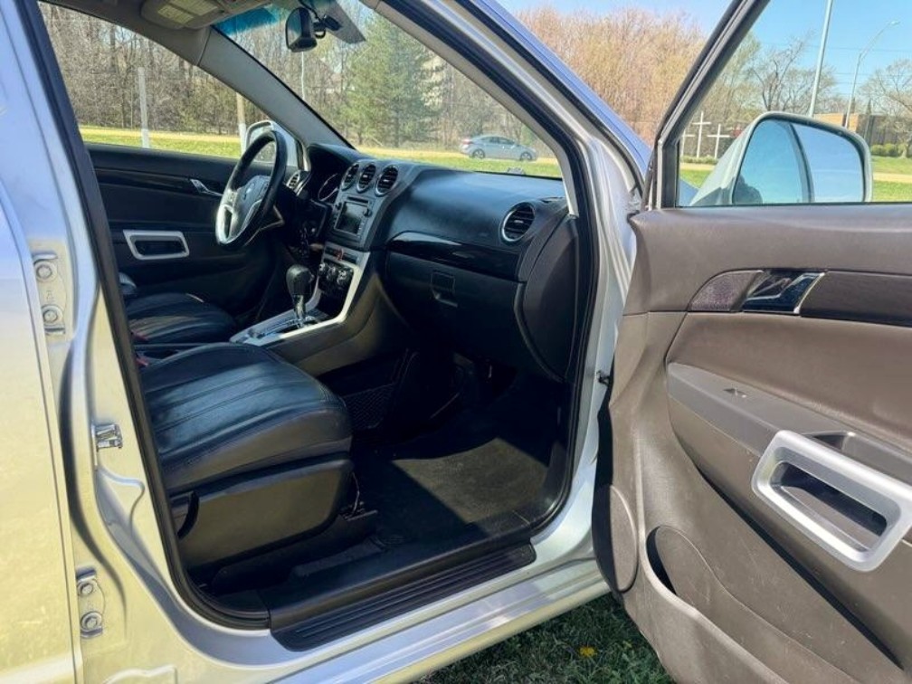 Additional photo of vehicle.