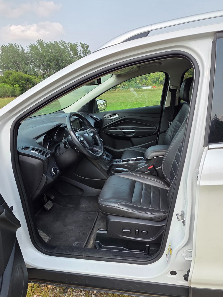 2016 Ford Escape Titanium - Photo 7