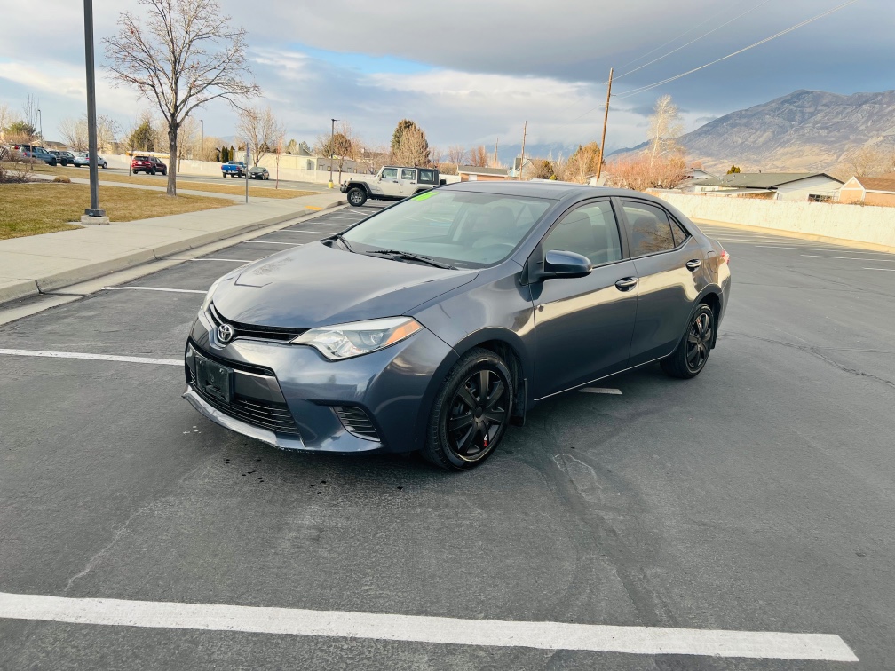 Additional photo of vehicle.