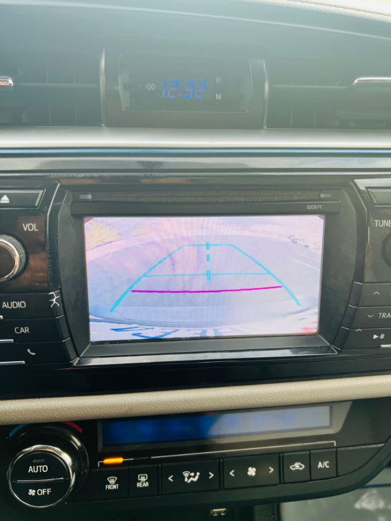 Additional photo of vehicle.