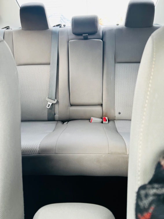 Additional photo of vehicle.