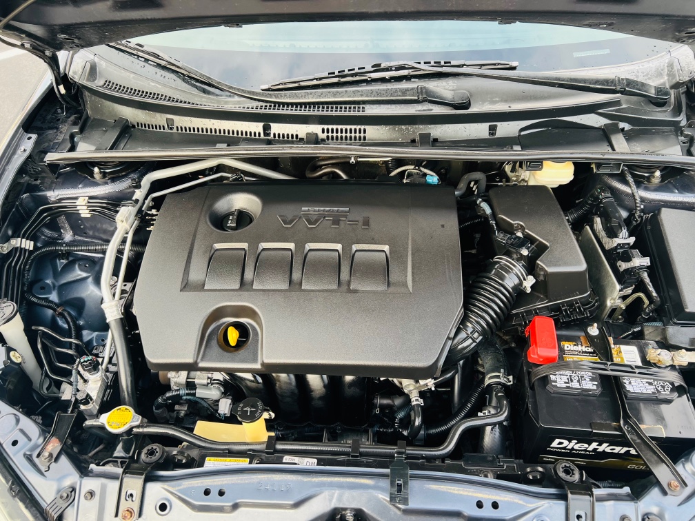 Additional photo of vehicle.