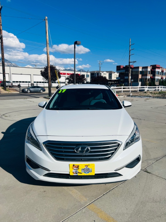 2017 Hyundai Sonata SE - Photo 6