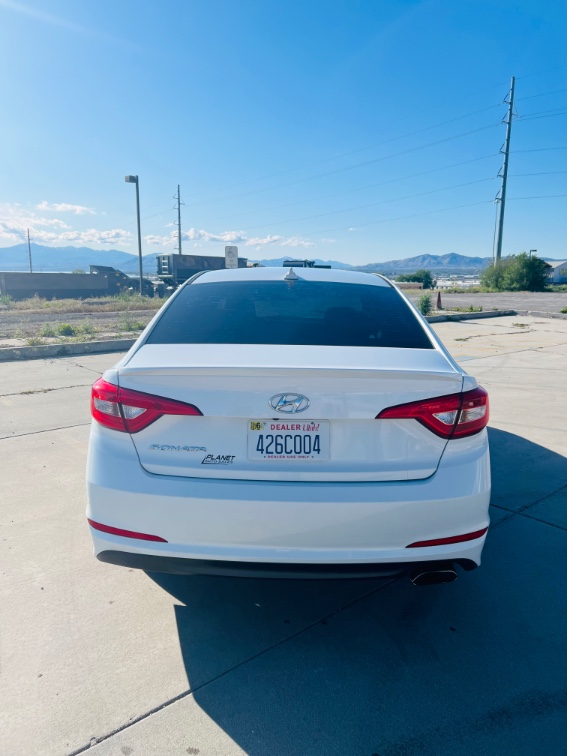 2017 Hyundai Sonata SE - Photo 7