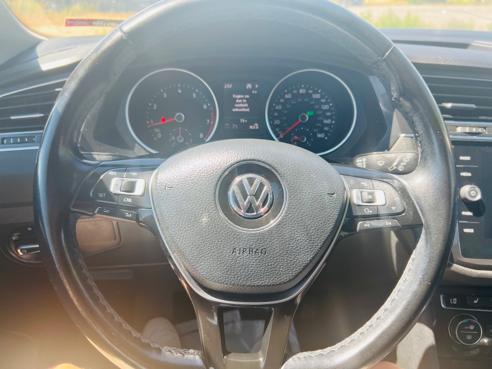 2018 Volkswagen Tiguan SE - Photo 14