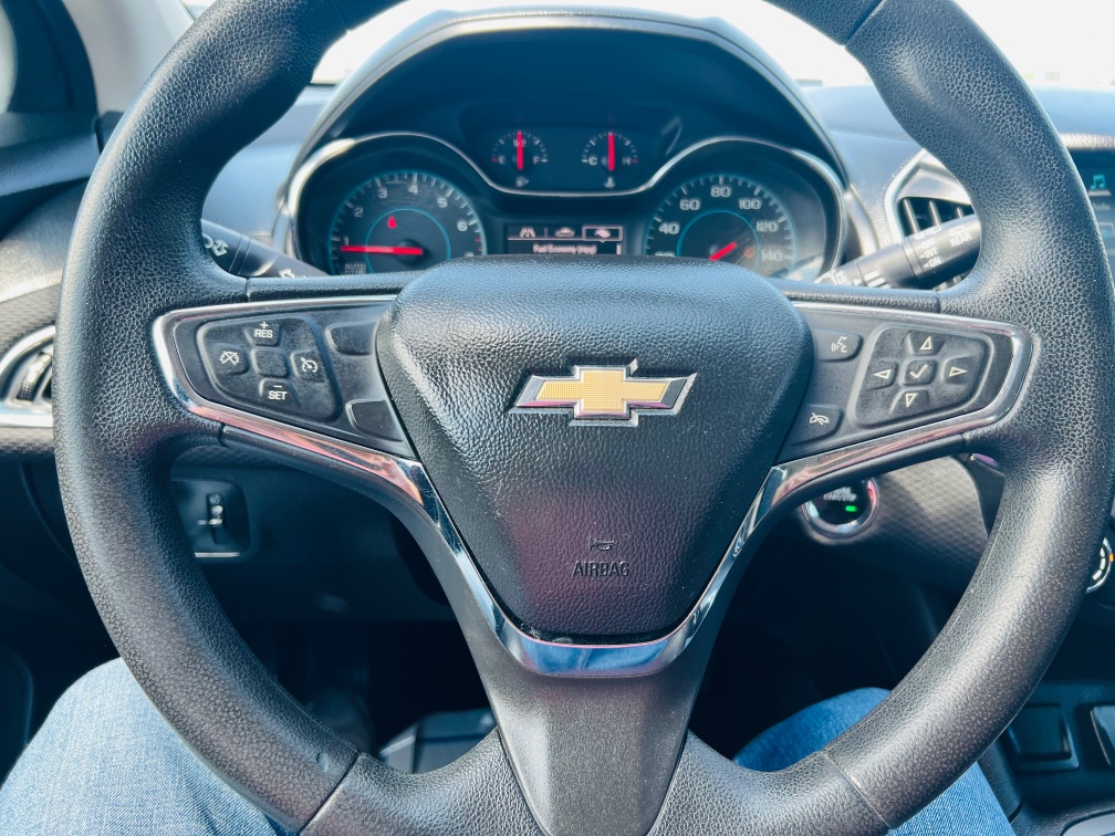 2017 Chevrolet Cruze LT - Photo 14