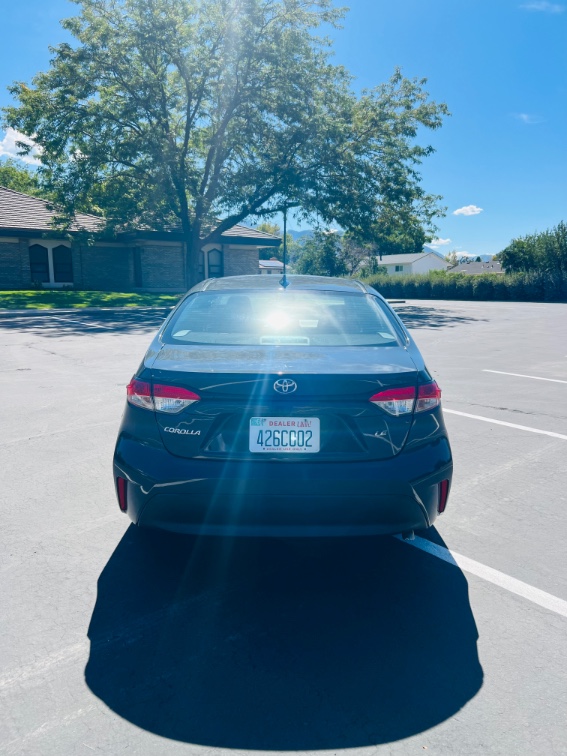 2023 Toyota Corolla LE - Photo 8