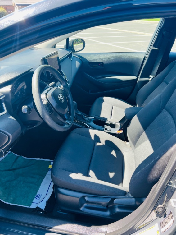 2023 Toyota Corolla LE - Photo 9