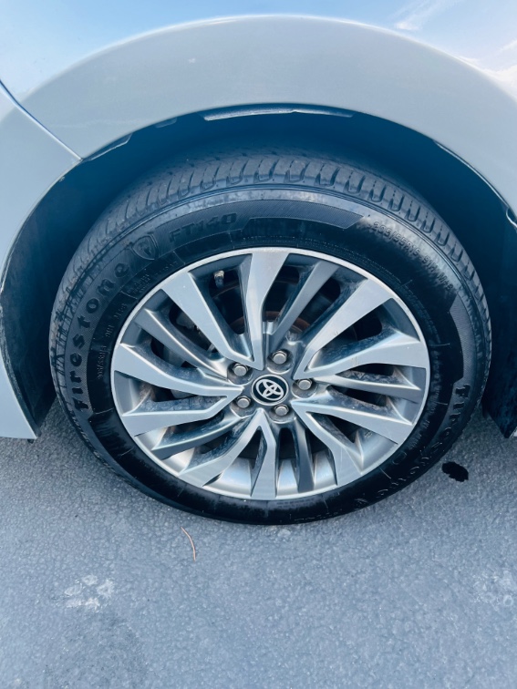 2017 Toyota Corolla XLE - Photo 21