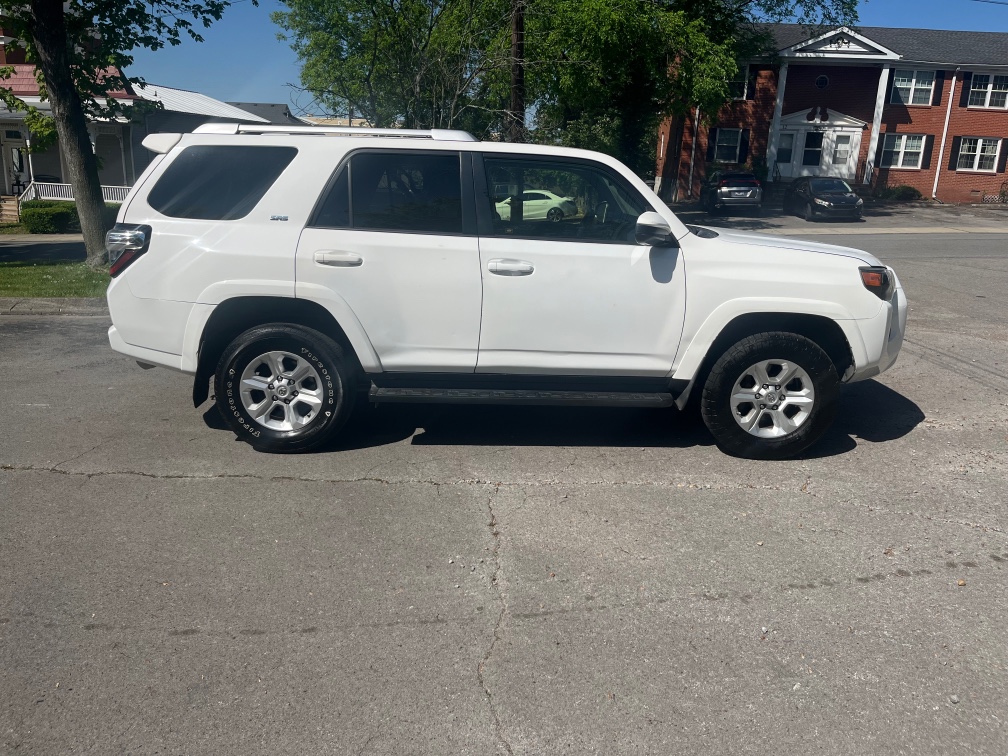 2018 Toyota 4Runner SR5