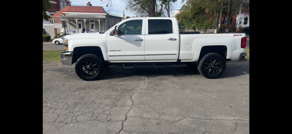 2016 Chevrolet Silverado 3500HD LTZ's photo