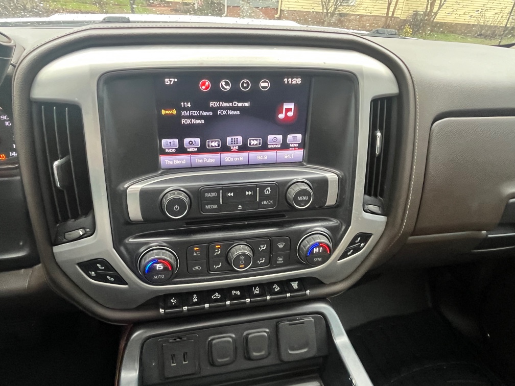 2016 GMC Sierra 2500HD SLT - Photo 17