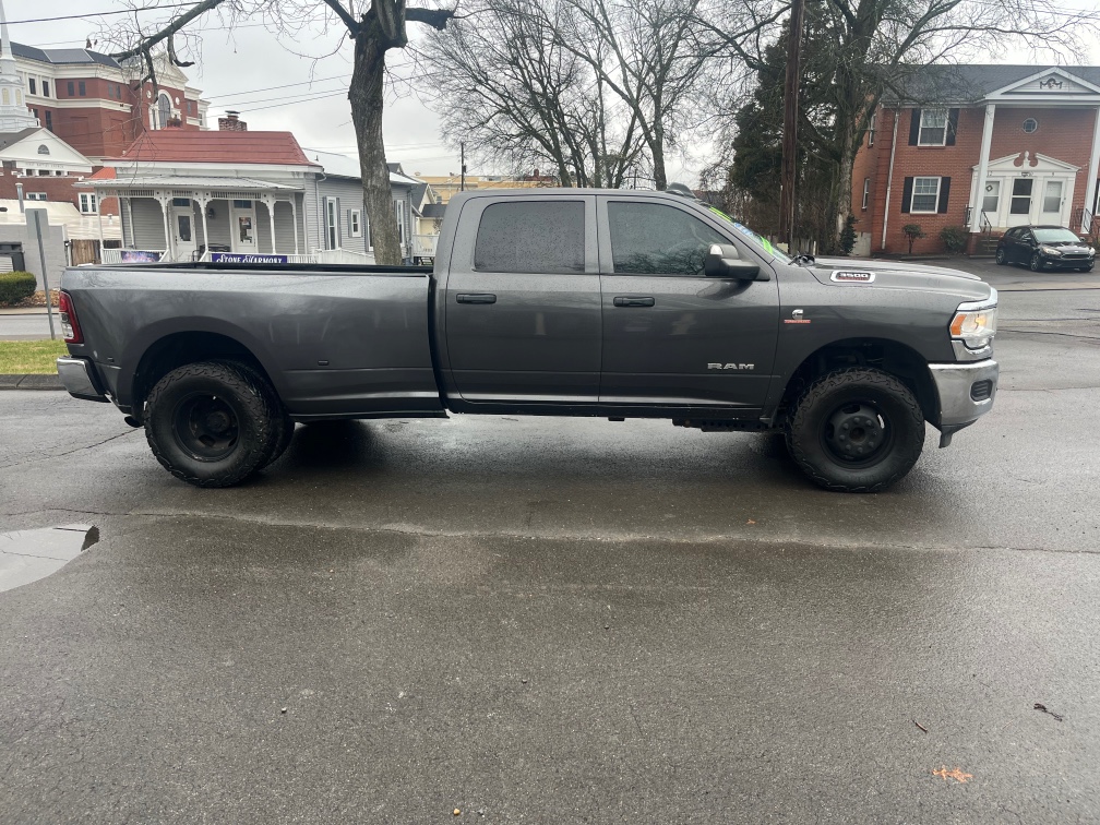 2019 RAM 3500 Tradesman's photo