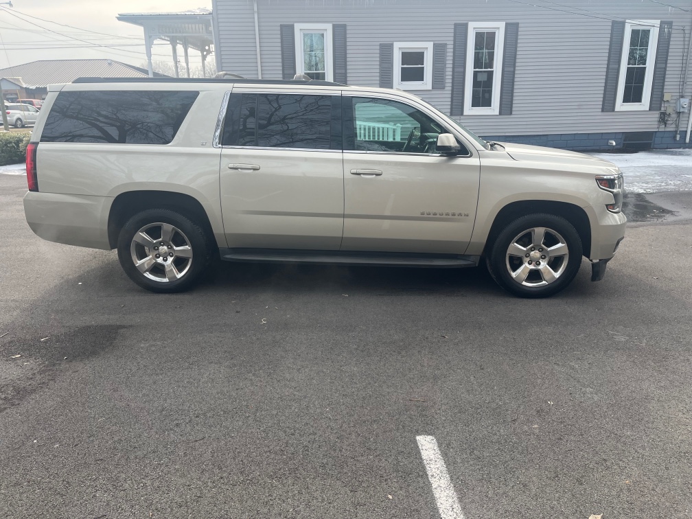 2016 Chevrolet Suburban LT