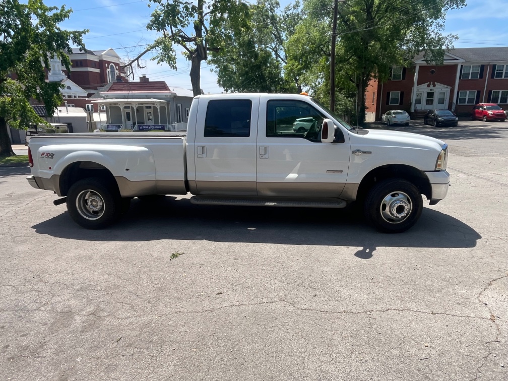 2005 Ford F-350 Super Duty XLT