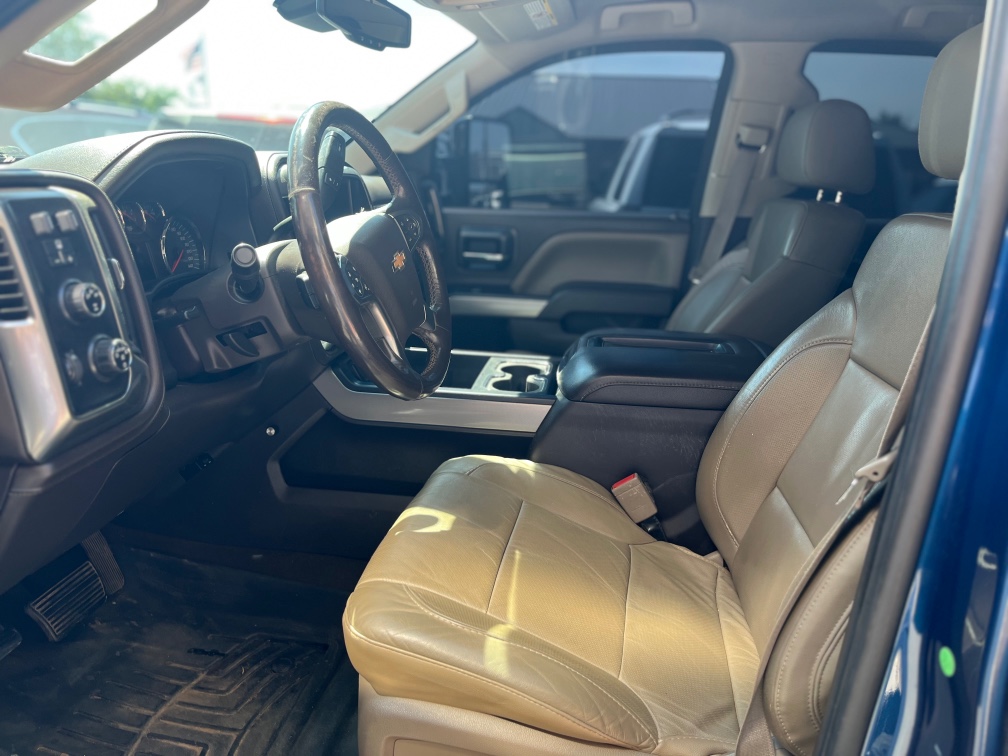 2015 Chevrolet Silverado 2500HD LTZ - Photo 17
