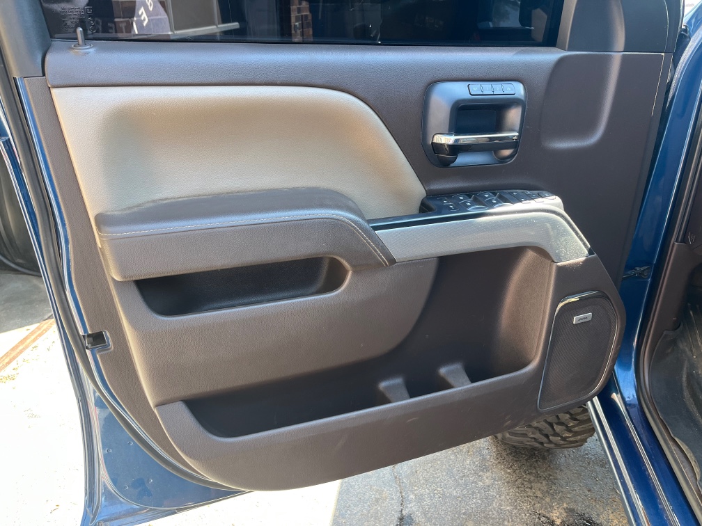 2015 Chevrolet Silverado 2500HD LTZ - Photo 19