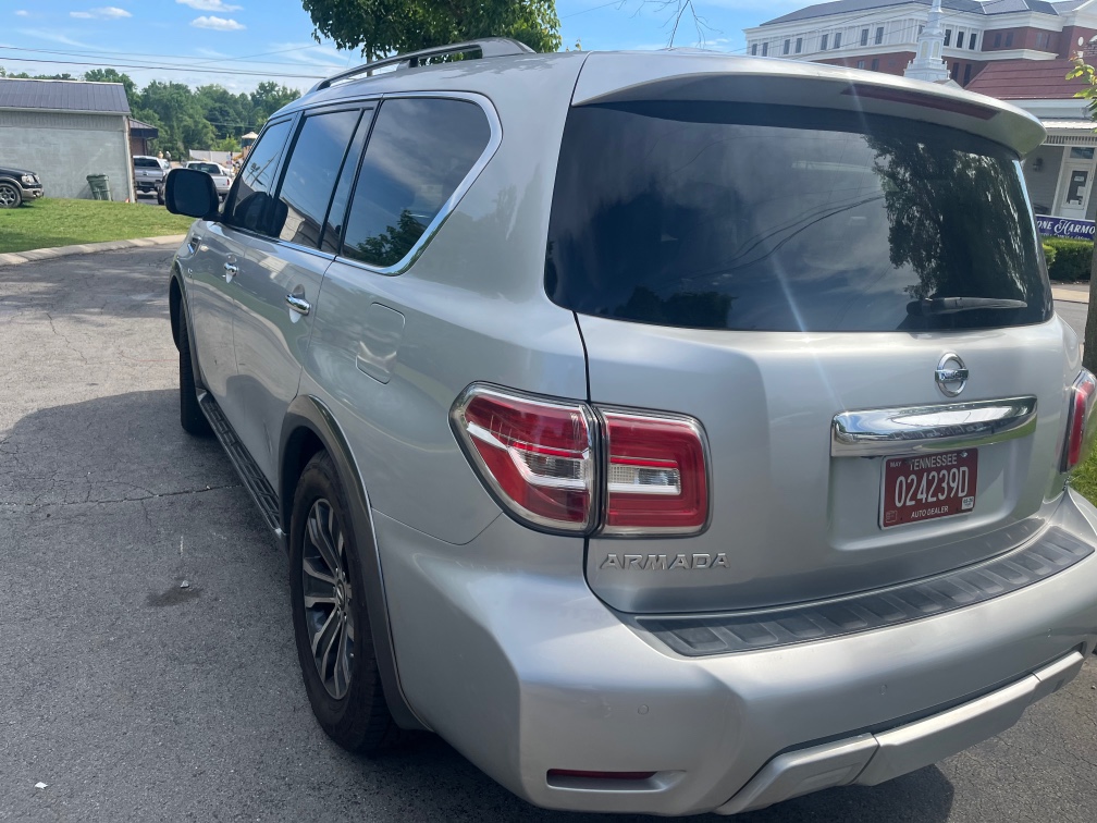 2017 Nissan Armada SL - Photo 8