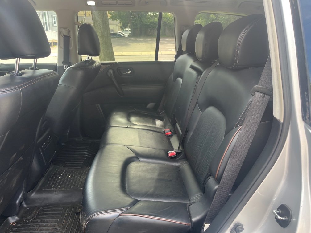 2017 Nissan Armada SL - Photo 10