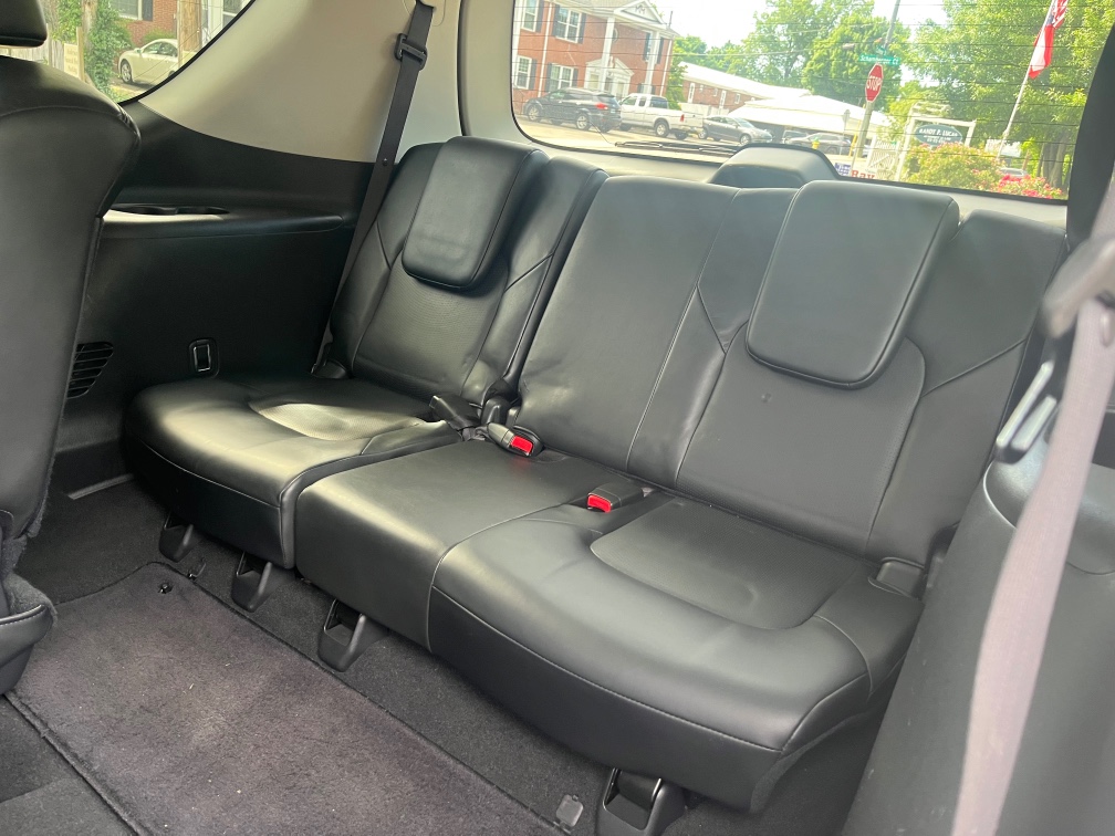 2017 Nissan Armada SL - Photo 11