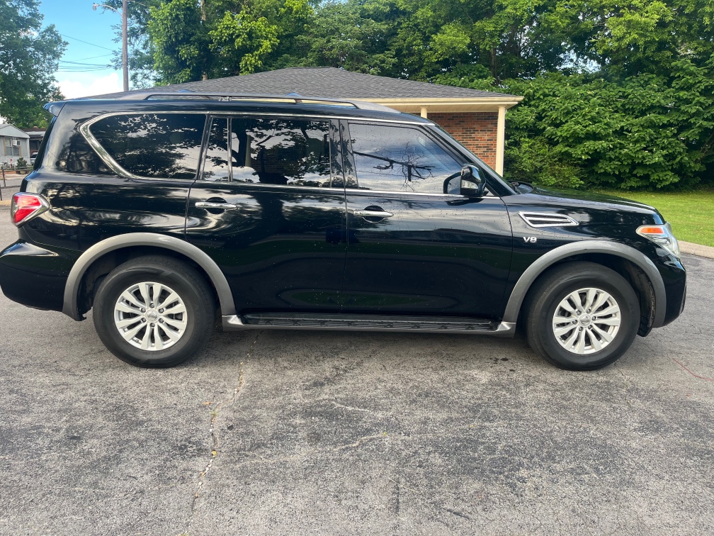 2019 Nissan Armada SV 4X2's photo