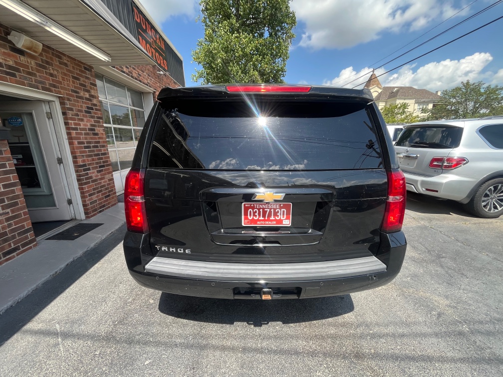 Additional photo of vehicle.