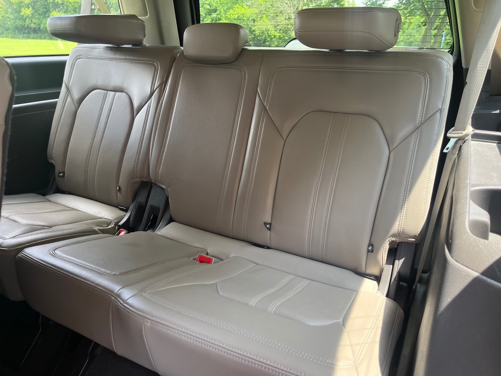 2020 Ford Expedition Limited - Photo 9