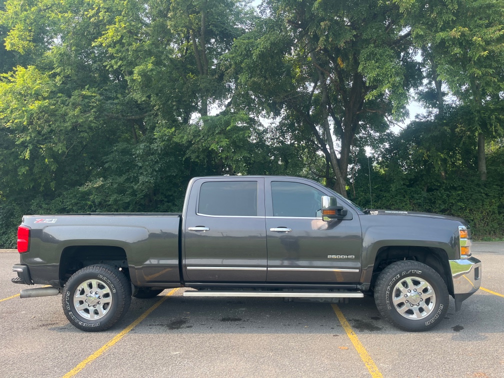 Photo of 2015 CHEVROLET SILVERADO 2500HD