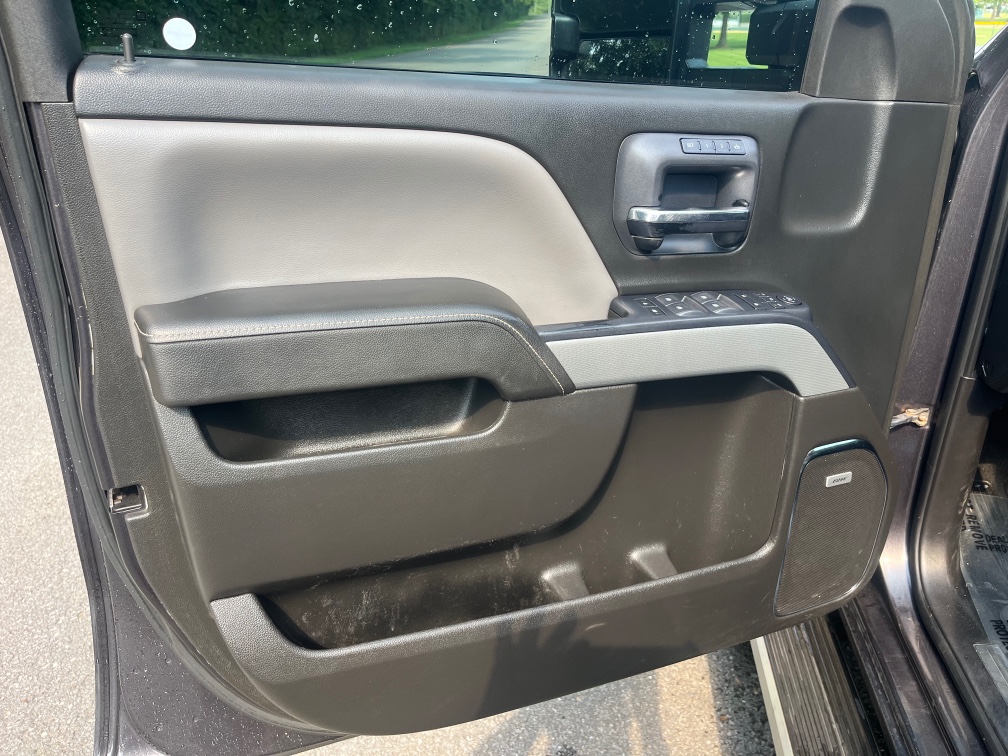 2015 Chevrolet Silverado 2500HD LTZ - Photo 14