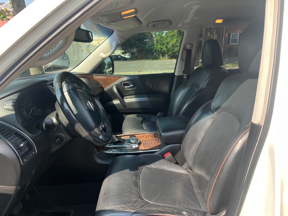 2017 Nissan Armada SL - Photo 10