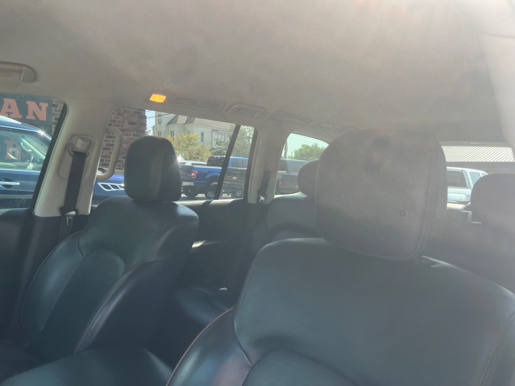 2017 Nissan Armada SL - Photo 10