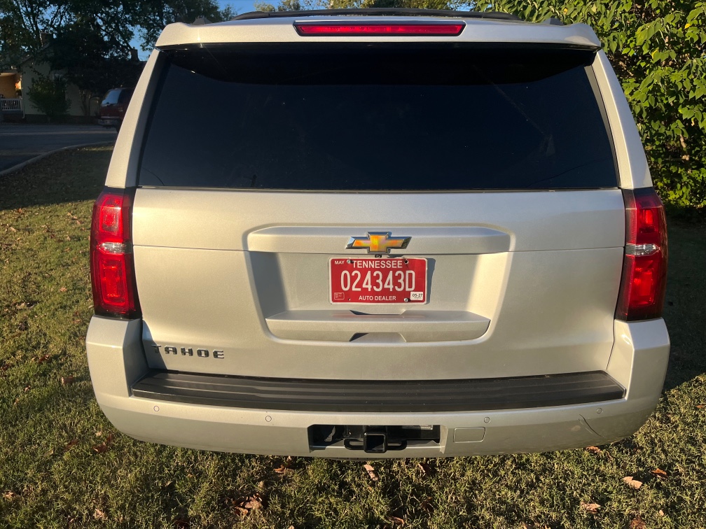 Additional photo of vehicle.